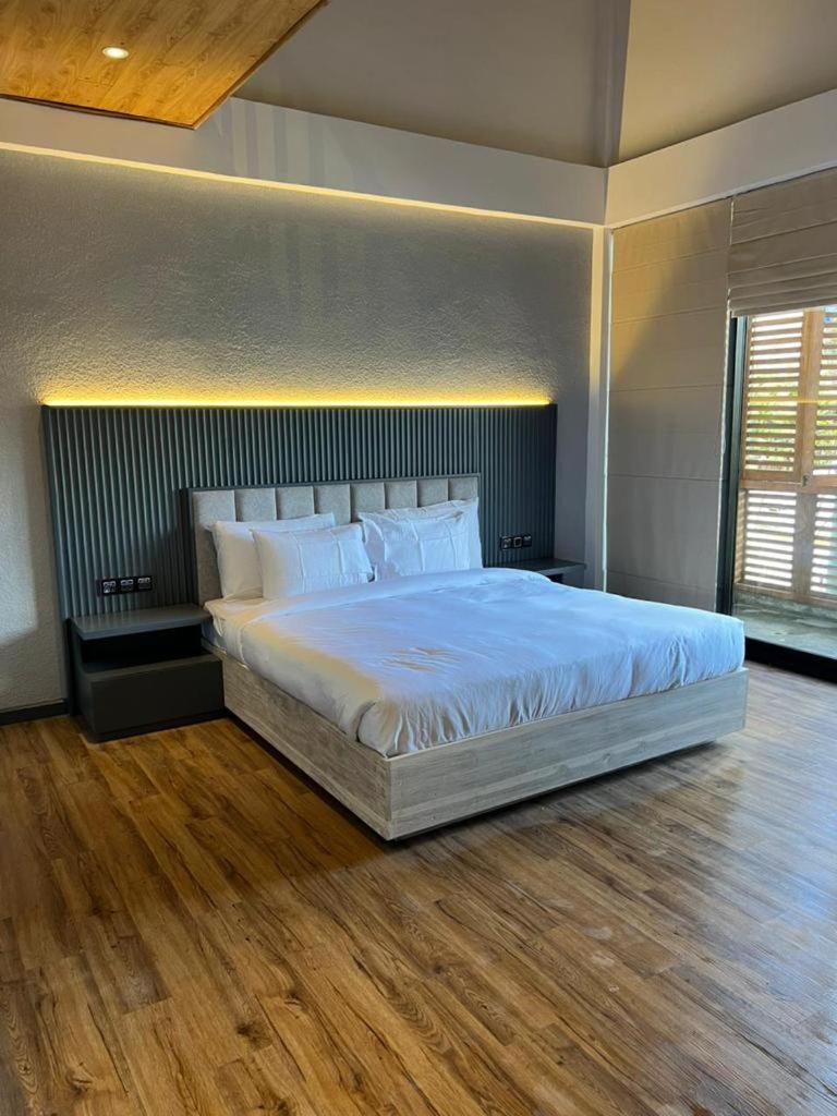 Highland Stonehouse Luxury Boutique Hotel Nuwara Eliya Eksteriør billede