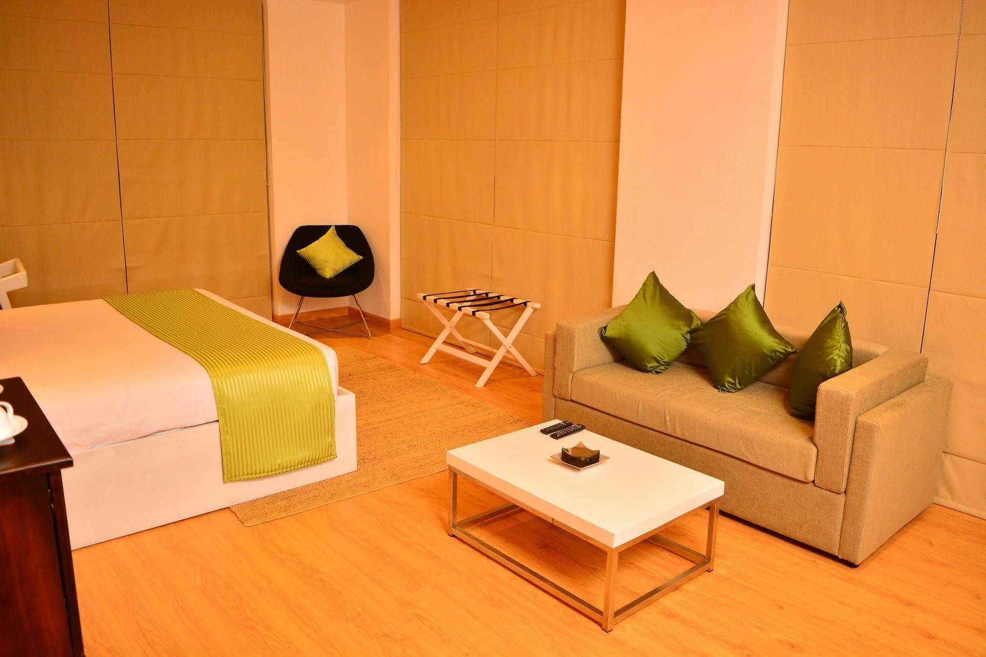 Highland Stonehouse Luxury Boutique Hotel Nuwara Eliya Eksteriør billede